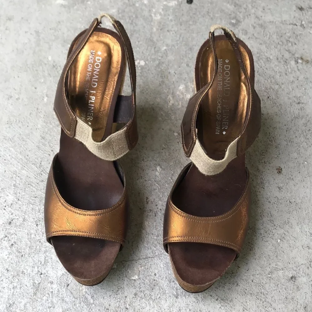 Donald Pliner Ginny platforms